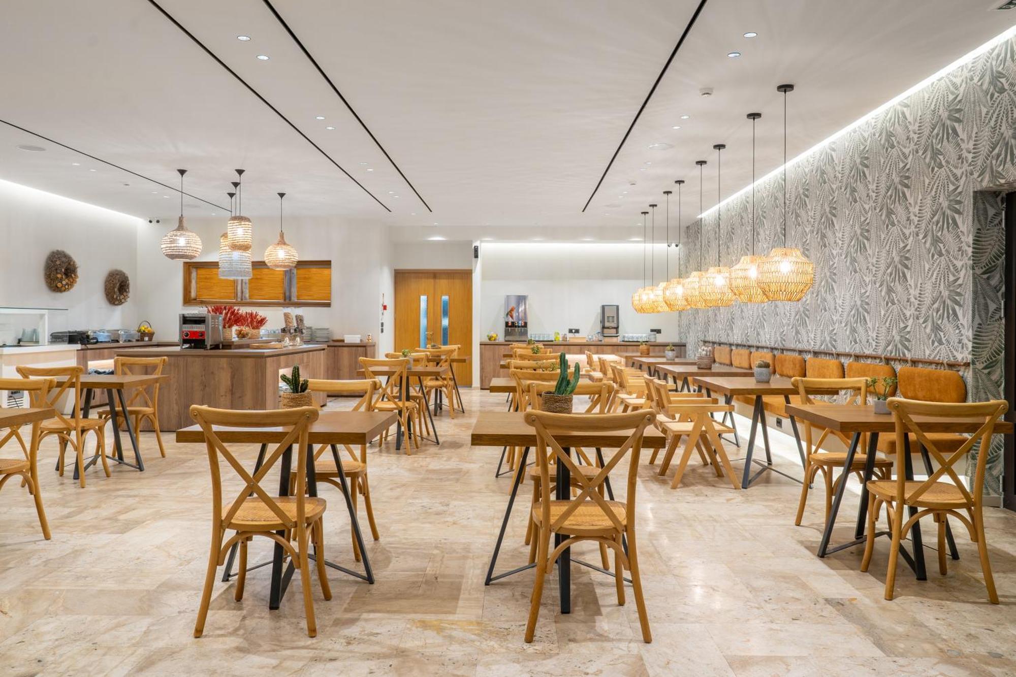 Hotel Papillon 아르가시 외부 사진