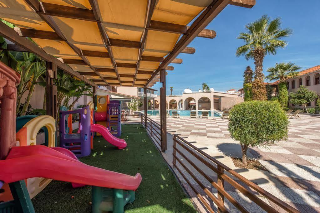 Hotel Papillon 아르가시 외부 사진